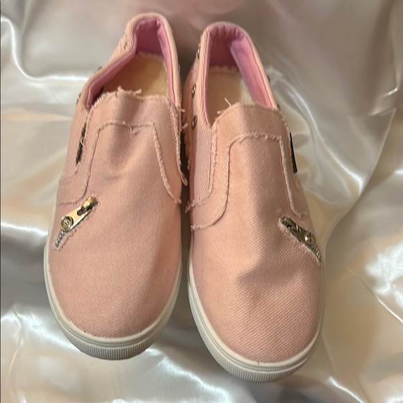No Name Shoes - NWOT PINK SLIP ON SNEAKERS!